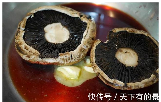 黑胡椒|自从学会蘑菇这做法，儿子隔三差五点名要，营养美味，十分钟搞定