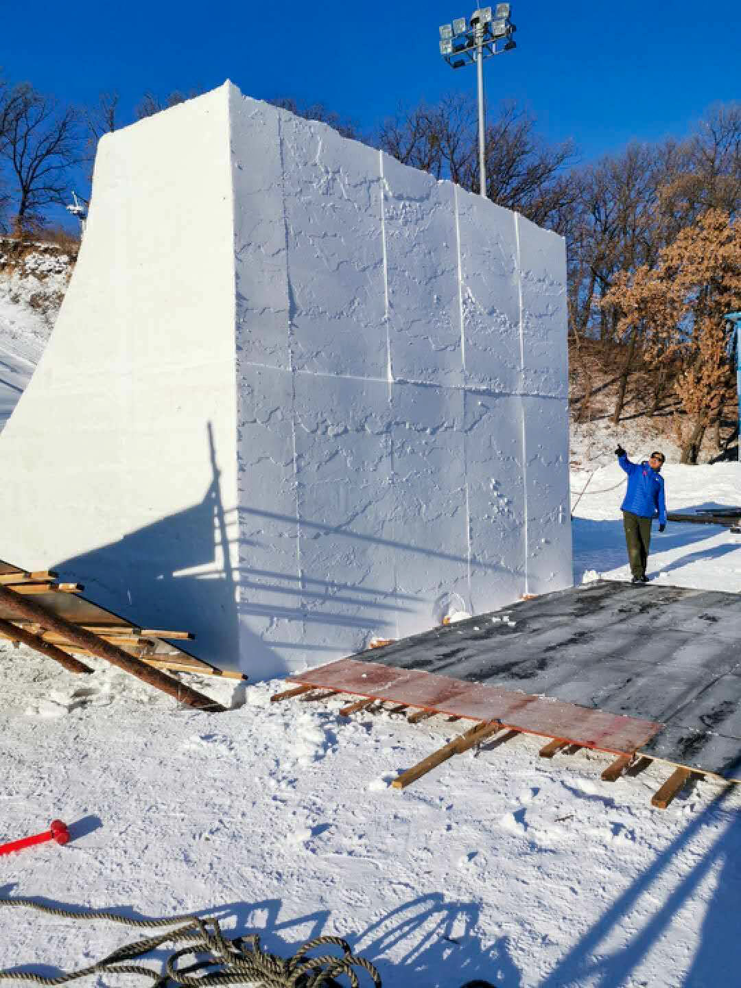 “雪地鲁班”的匠心智造——记跳台“铸造师”白勇|走近冬奥| 运动员