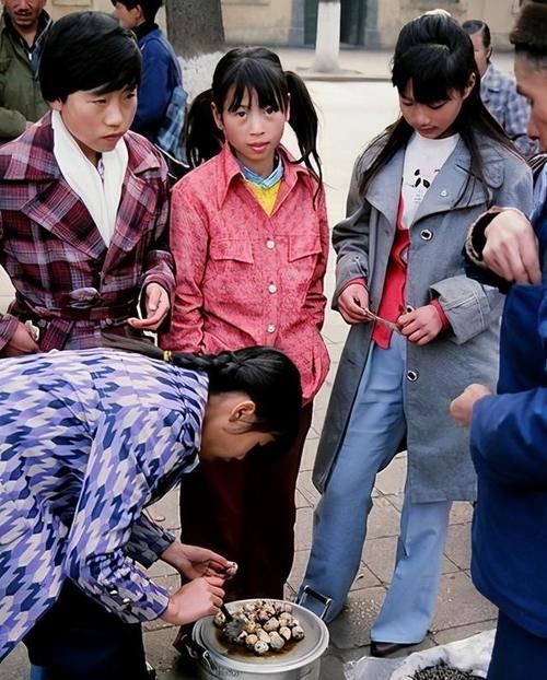 年代|盘点80年代的街头小吃，每一样都能让你想起童年的味道