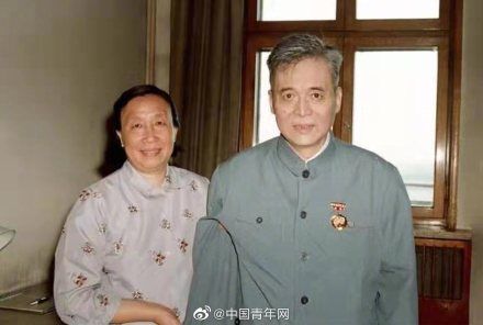 邓稼先|两弹元勋邓稼先诞辰97周年纪念日:大漠惊雷,梦冲九霄!