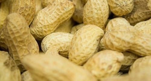 稳定血压|每天吃一把花生，能不能降血压？医生告诉你，花生是升压还是降压