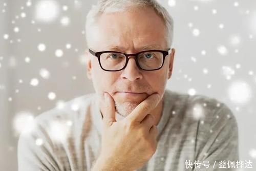 同龄人|男人开始衰老,身体5个表现能看出,若都不占,说明你比同龄人更年轻