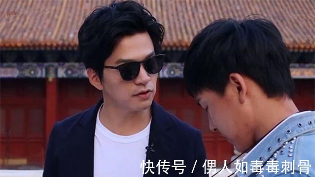 vcr|李健送旦增尼玛的项链到底值多少钱 网友 可能是无价之宝!