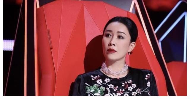 张碧晨|《中国好声音》少了天王周杰伦，开启全新“4+4”导师模式引关注