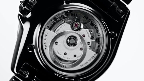 精密 香奈儿发布全新J12 CALIBER 12.2 EDITION 1腕表