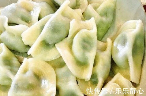 拌韭菜|拌韭菜鸡蛋馅时, 要不要放蚝油, 很多人不知道, 难怪味道吃着不鲜嫩