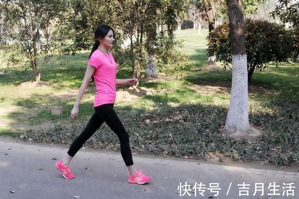 快走|坚持每天快走5km和慢跑5km,身体有什么变化?哪种变化更大?