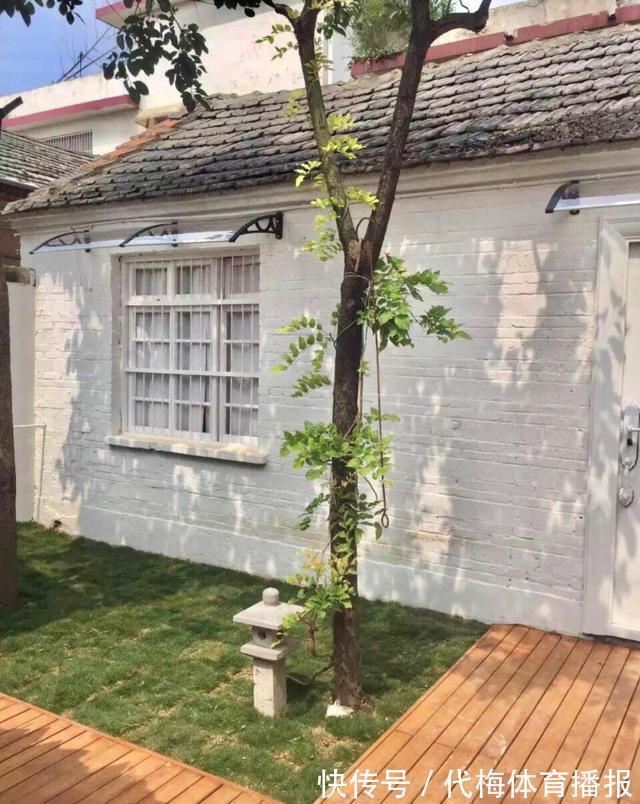 厨房|她不顾父母反对将老破平房改造,花了16W,完工后朋友来了不想走