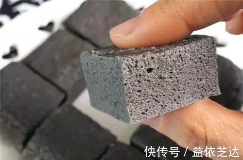 头发一抓掉一把,常吃它头发乌黑茂密,胜过生发剂,护发素都免了