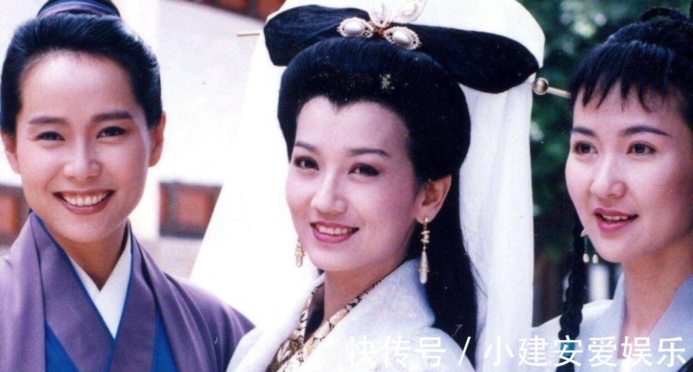 郭沫若|山海关孟姜女庙有一副对联，会读的人不多，郭沫若：我也看了好久