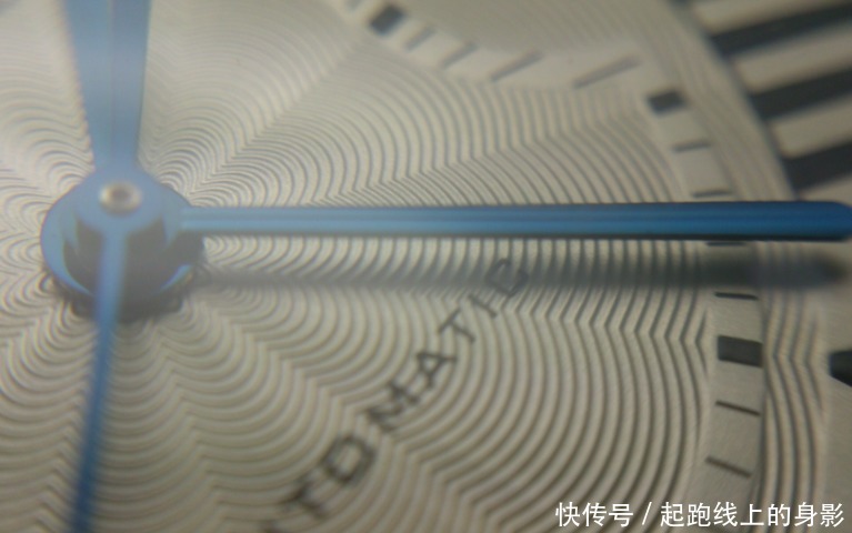 手表没有刻度,怎么看时间