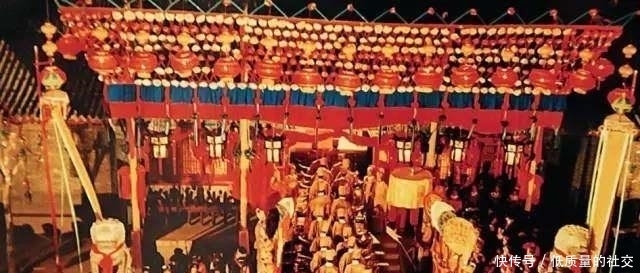 元春封妃,省亲时却6次落泪,将皇宫称为“不得见人的去处”