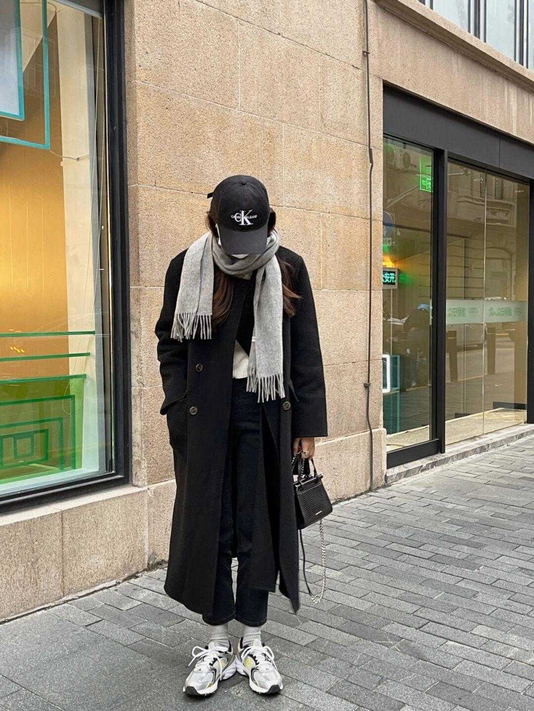 围巾|是时候对围巾下手了!不知道什么颜色不出错的,可以直接码住灰色