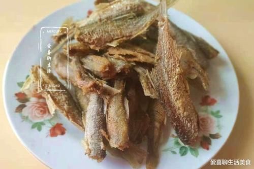 这食材很不起眼，但却是人间美味，高蛋白低脂肪，碰到记得多买点