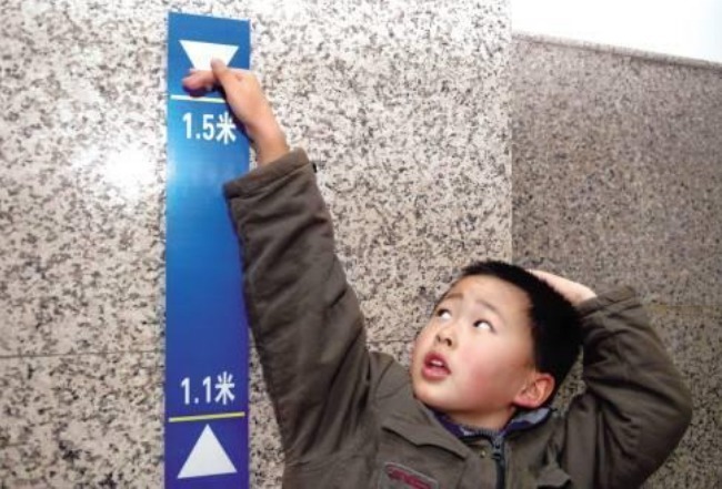 儿科医生|有五种情况的孩子,将来会变成矮个子,父母要及时发现并改正