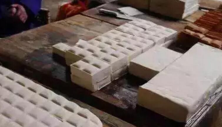 一些“甲醛”菜切莫买回家,洗三遍都不干净,别让白血病有机可