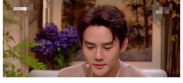 董卿|王凯给自己挖了个大坑，却浑然不知，董卿的笑杀伤力也太大了