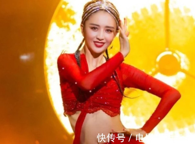 孟美岐|《舞蹈生》開播引關注，金晨跳舞秀身材，佟麗婭臺上臺下兩種畫風