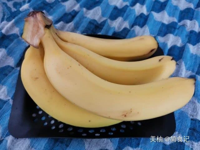 今天才知道,原来保存香蕉这么简单多加这1步,放10天都不坏