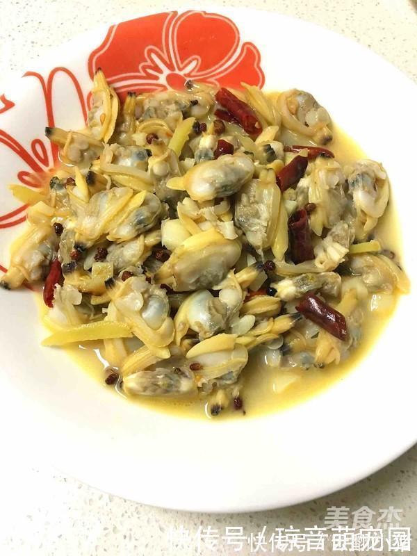 蛤蜊|比鱼还鲜，比肉还贵，1斤20块，常吃身体好，可惜知道的人不多