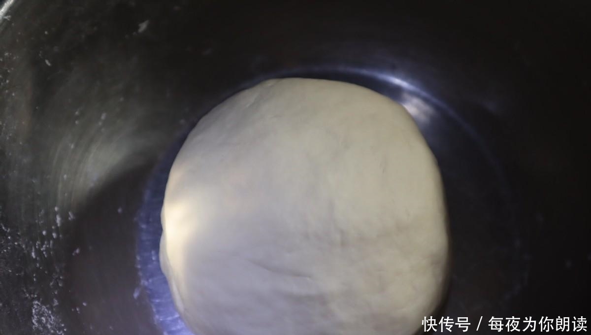 这样做馅饼不仅好吃，还简单易操作，馅料满满