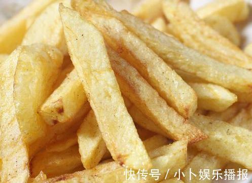 才知道,保存土豆这么简单,学会3个土方法,久放不变绿不发芽