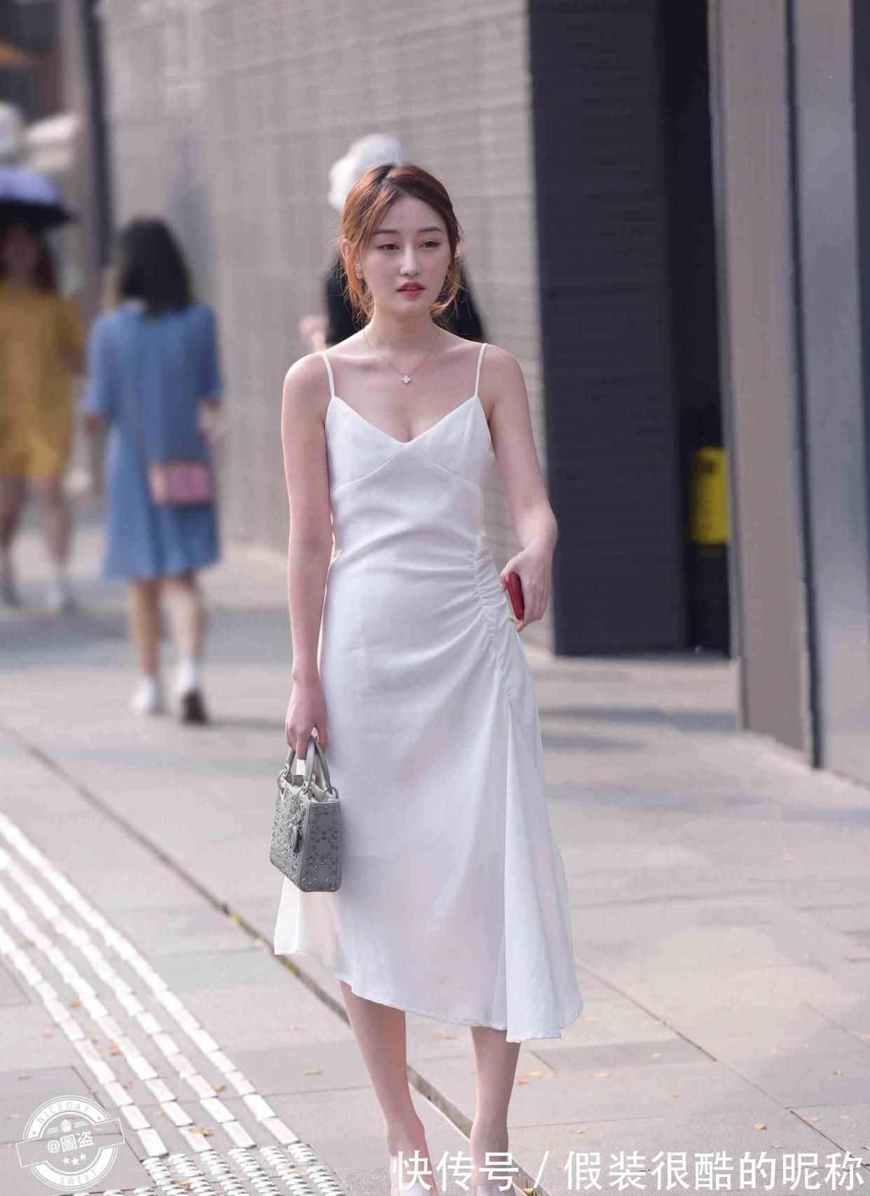 气质|约会必备的连衣裙穿搭技巧,裙子是个不错的选择,提升气质