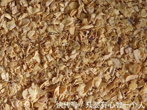 自制肥料难不难?有着20年经验的养花人:懂“这2样”就够了
