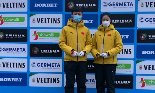 荷兰|中国00后止步首轮!钢架雪车世界杯荷兰女将登顶