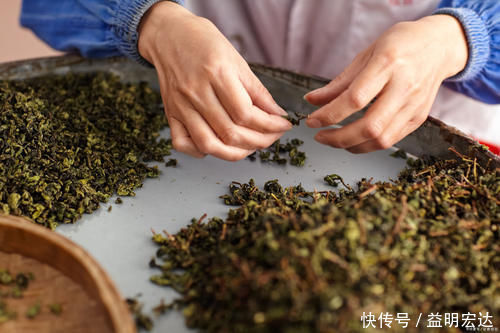 粗糙|拥有一双好看的手是什么体验？手部也要保养，减少粗细纹