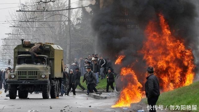 驻军|担心被普京报复，吉尔吉斯求生欲爆棚：俄罗斯可扩大驻军规模