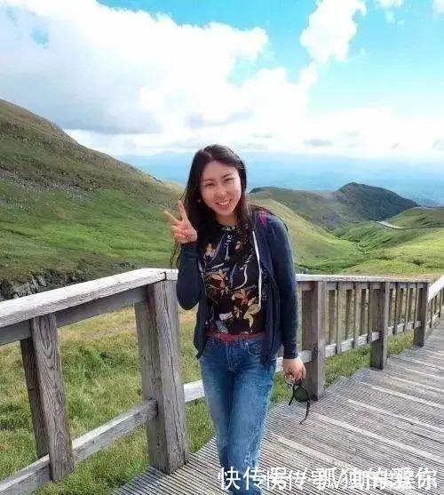 弱女|贾浅浅是贾平凹的女儿，有其父便有其女，大家无弱女