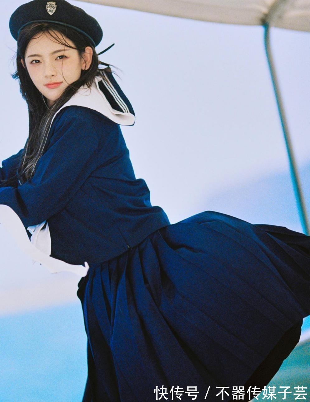 水手裝|楊超越化身“漫畫少女”,穿水手裝看起來清純可愛,少女感滿滿