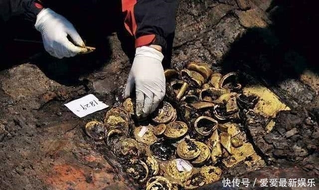 盗墓贼|最幸运的古墓:盗墓贼挖15米放弃,却没想到离10吨宝物只差5厘米