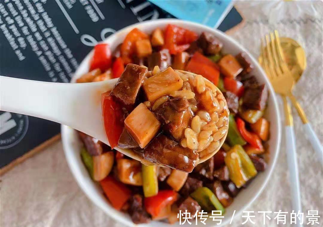 杏鲍菇|杏鲍菇这做法真绝了,汤汁浓郁,用来拌饭,多少米饭都不够吃