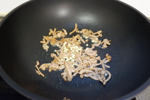 冬天，遇见这菜记得多买点，做法简单，解油腻，营养又解馋