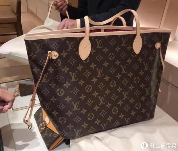 tote|这款都市托特包，解决直男四季出门的需求