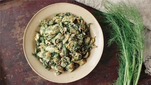 湿气最怕的菜就是它，隔天炒一盘，开胃下饭，湿气不见了，减轻体重