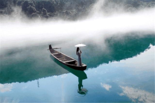 南怀瑾!老祖宗的忠告:一个人要想成事,切忌三个“多”字,早明白少吃亏