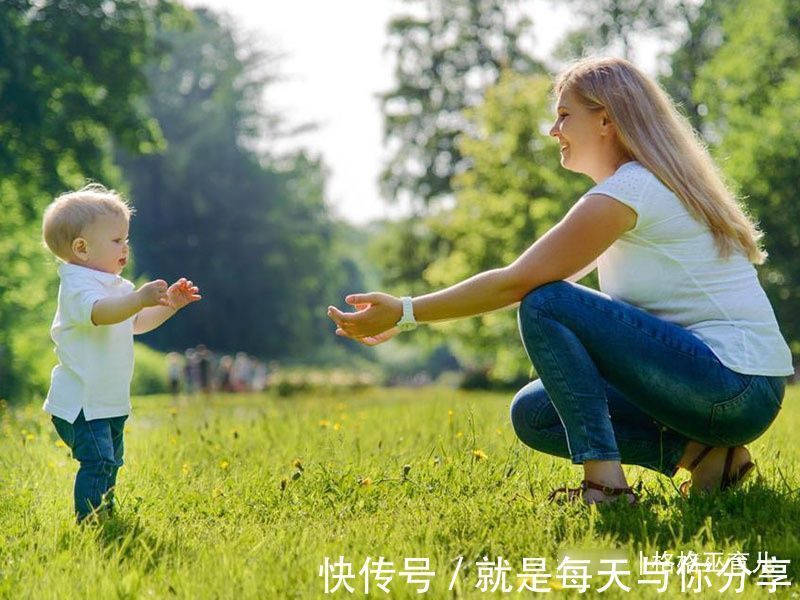 爸爸妈妈|有没有发现生女儿的家庭,大都男人聪明,生儿子的家庭女人聪明?