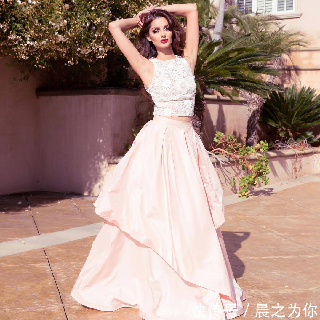 腿部|微胖女模,身材凹凸有致,曲线唯美,坚持几项运动或能帮你塑形