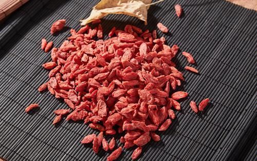 肝功能|天然“养肝宝”已公布，枸杞这样吃，肝炎不恶化，肝脏轻松干净