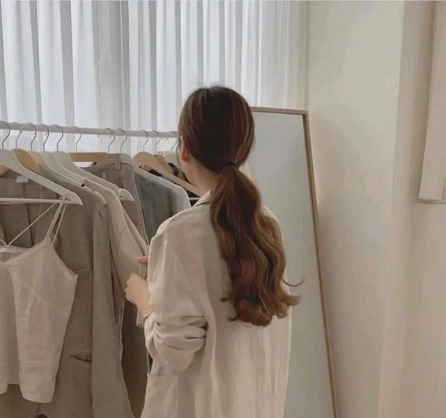 还在披头散发，这几种扎发，减龄又女神