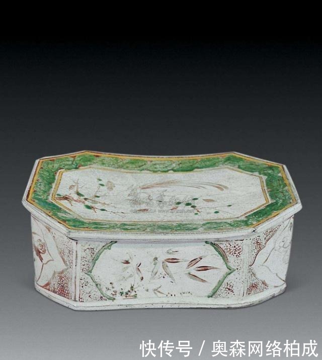 瓷枕都|古人为什么要睡瓷枕?马未都:你翻个身试试