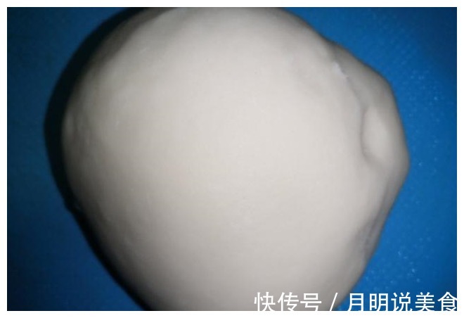 不会做油炸糖糕厨娘教你1招,简单实用家常做法,咬一口满嘴香