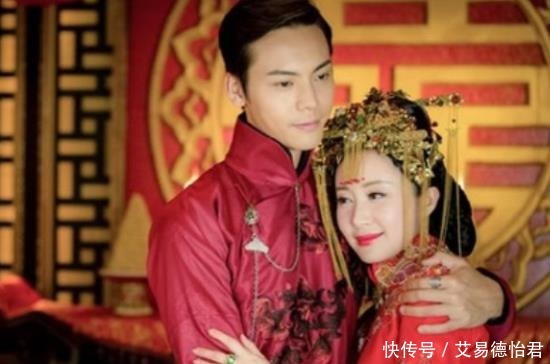 她在襁褓中就被母亲抛弃,嫁给小9岁的男人当小妾,最终难产去世