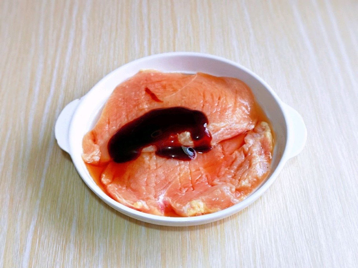 自制鸡排砂锅饭,干净卫生还省钱,味道比买的还好吃