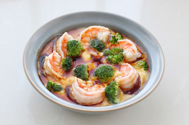 蒸蛋羹时加入这两种食材，营养丰富又提鲜，孩子吃光一碗说还要！