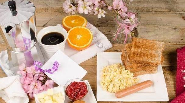 红薯甘薯|4个时间最好别吃4种食物，再饿也忍住，堪称“伤身之最”！