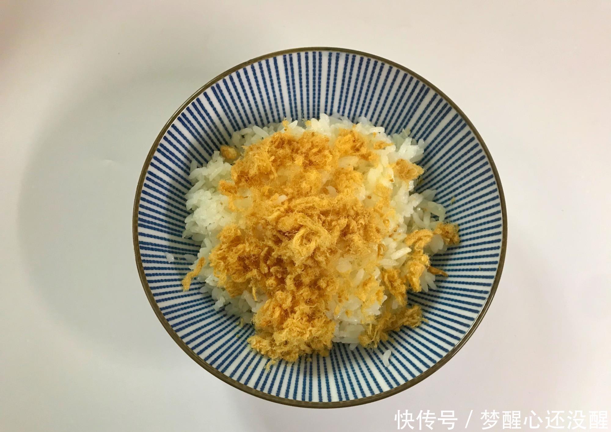 春天,早餐该换样了,试试这个快手早餐,低脂饱腹,简单又好做